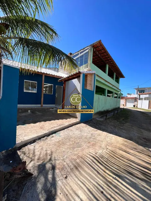 Foto 1 de Casa com 2 quartos à venda em Cabo Frio - RJ