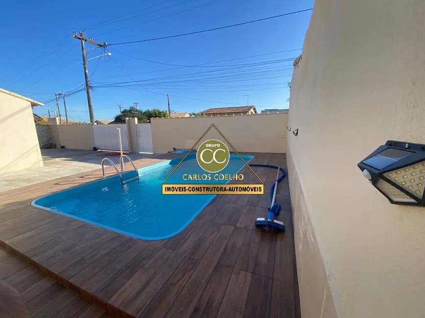 Foto 6 de Casa com 3 quartos à venda, 256m2 em Cabo Frio - RJ