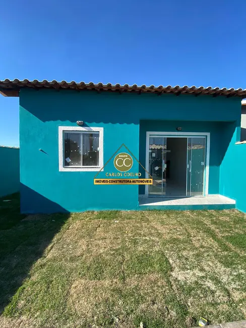 Casa com 2 quartos à venda em Cabo Frio - RJ - imagem 3 Foto 3 de Casa com 2 quartos à venda em Cabo Frio - RJ