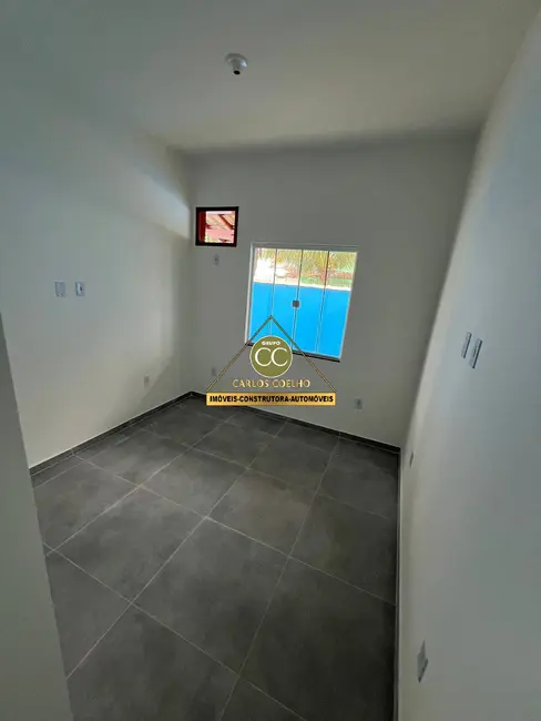 Foto 1 de Casa com 2 quartos à venda em Cabo Frio - RJ