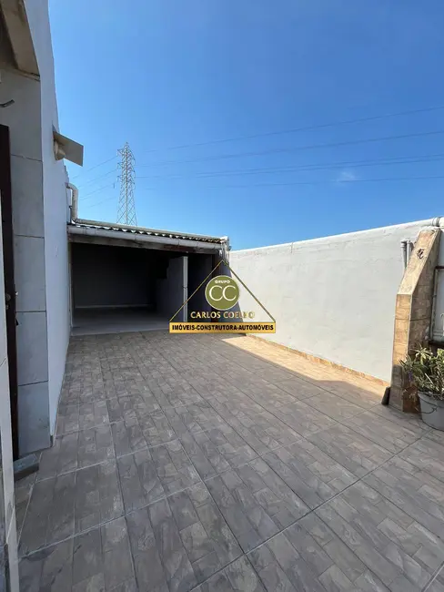 Foto 3 de Casa com 3 quartos à venda em Cabo Frio - RJ