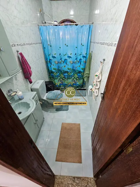 Casa com 4 quartos à venda em Cabo Frio - RJ - imagem 7 Foto 7 de Casa com 4 quartos à venda em Cabo Frio - RJ