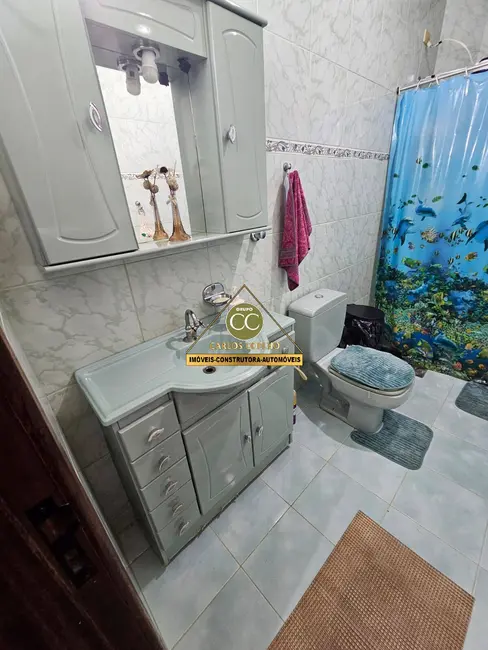 Casa com 4 quartos à venda em Cabo Frio - RJ - imagem 6 Foto 6 de Casa com 4 quartos à venda em Cabo Frio - RJ