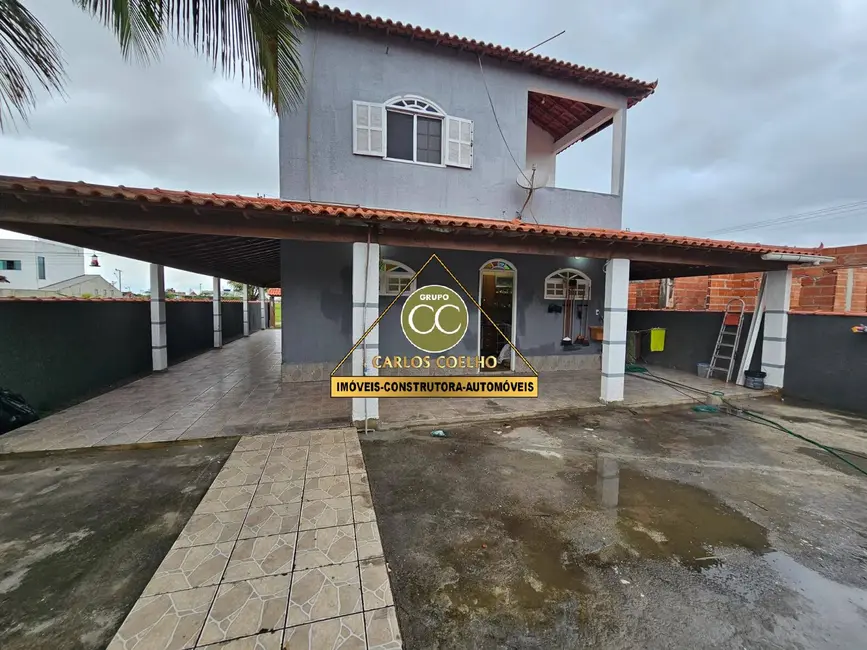 Foto 1 de Casa com 4 quartos à venda em Samburá (Tamoios), Cabo Frio - RJ