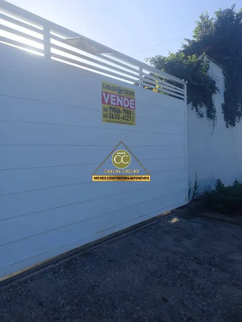 Casa com 2 quartos à venda em Cabo Frio - RJ - imagem 9 Foto 9 de Casa com 2 quartos à venda em Cabo Frio - RJ