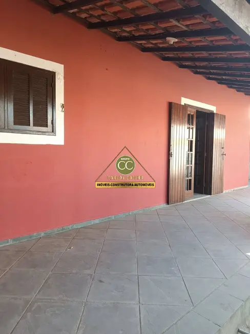Foto 3 de Casa com 2 quartos à venda em Cabo Frio - RJ