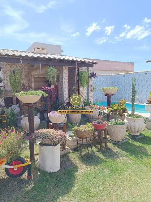 Casa com 3 quartos à venda em Cabo Frio - RJ - imagem 3 Foto 3 de Casa com 3 quartos à venda em Cabo Frio - RJ