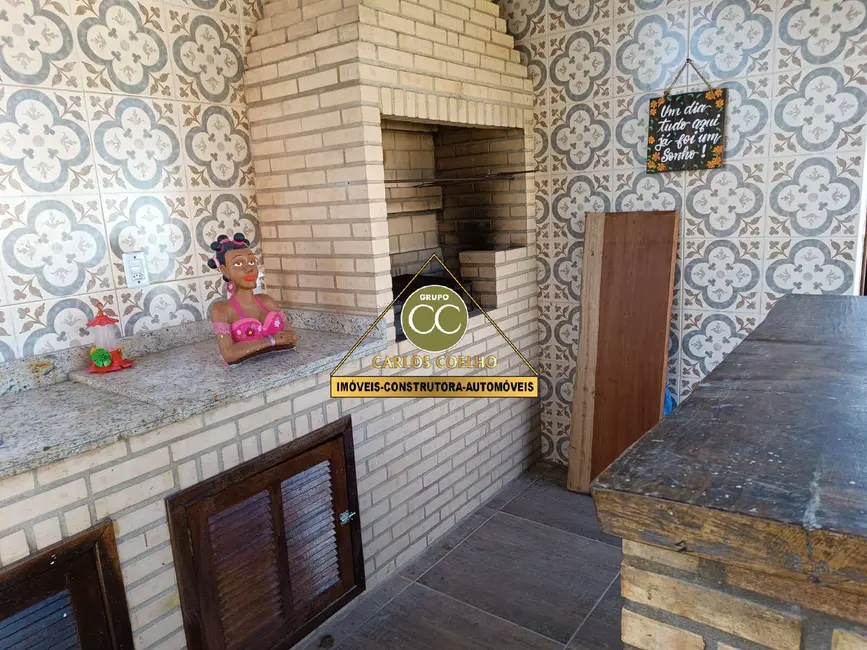 Casa com 3 quartos à venda em Cabo Frio - RJ - imagem 6 Foto 6 de Casa com 3 quartos à venda em Cabo Frio - RJ