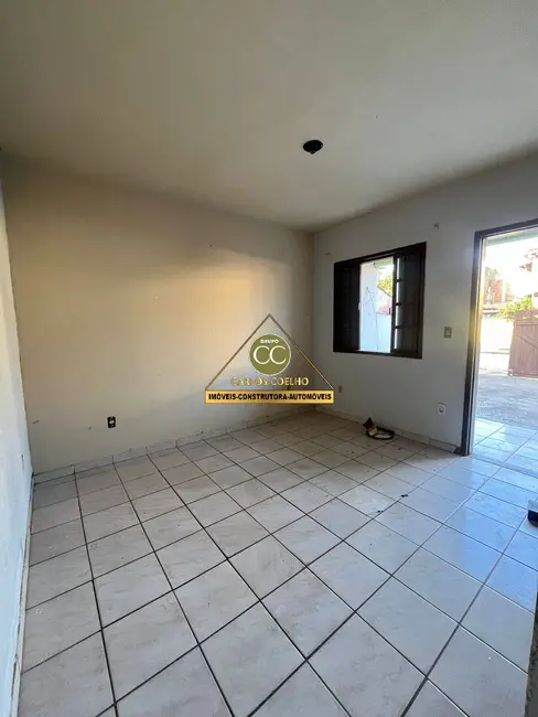 Foto 4 de Casa com 5 quartos à venda em Cabo Frio - RJ