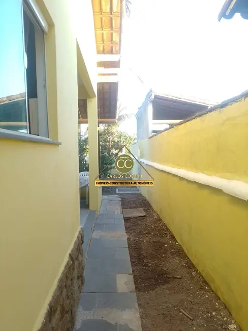 Casa com 3 quartos à venda em Cabo Frio - RJ - imagem 6 Foto 6 de Casa com 3 quartos à venda em Cabo Frio - RJ