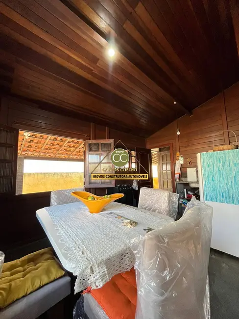 Casa com 3 quartos à venda em Cabo Frio - RJ - imagem 2 Foto 2 de Casa com 3 quartos à venda em Cabo Frio - RJ