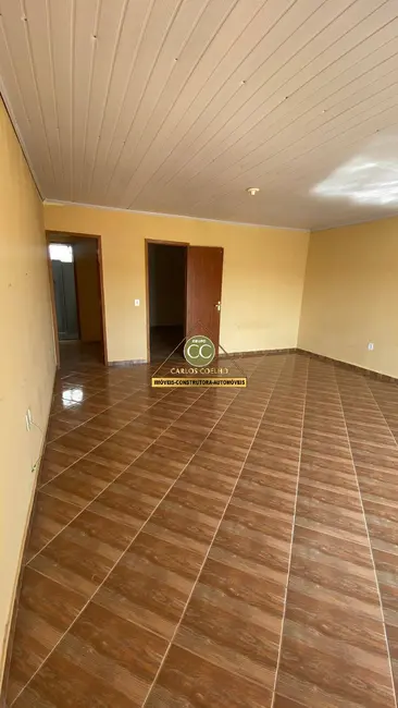 Casa à venda em Cabo Frio - RJ - imagem 8 Foto 8 de Casa à venda em Cabo Frio - RJ