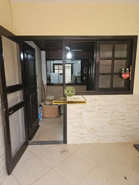 Foto 14 de Casa à venda em Jardim Peró, Cabo Frio - RJ