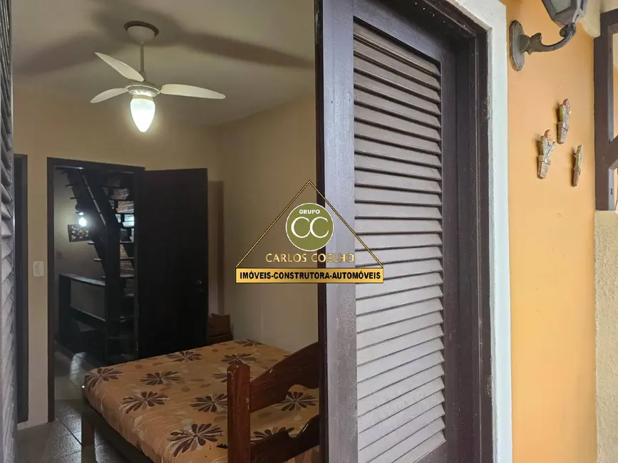 Foto 10 de Casa à venda em Jardim Peró, Cabo Frio - RJ