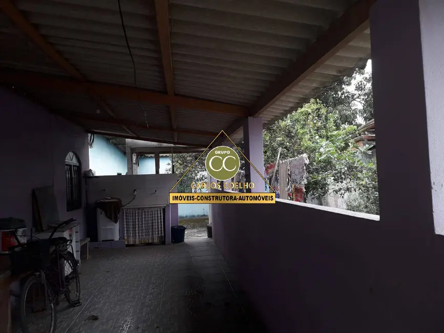 Casa à venda em Cabo Frio - RJ - imagem 4 Foto 4 de Casa à venda em Cabo Frio - RJ