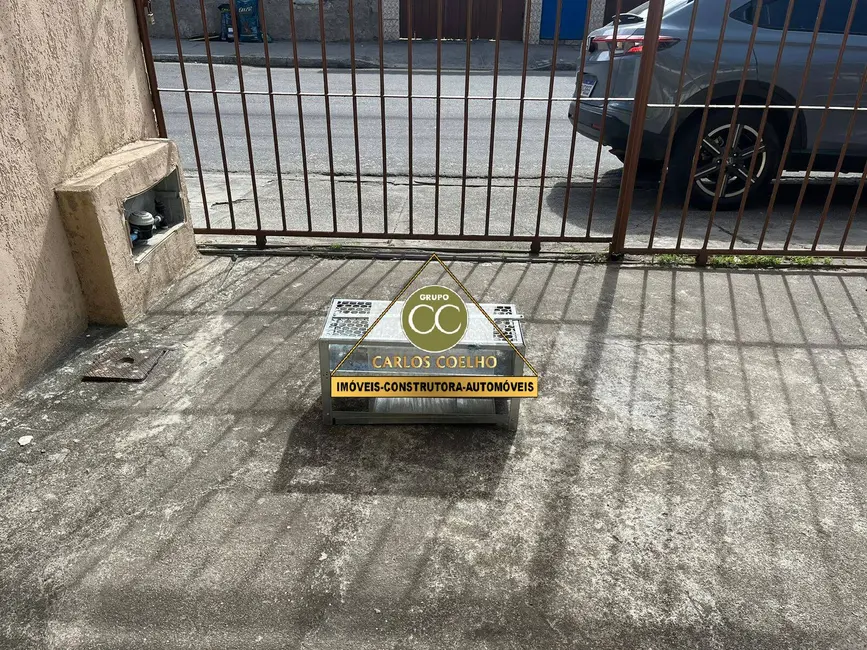 Foto 4 de Apartamento à venda em Jardim Peró, Cabo Frio - RJ