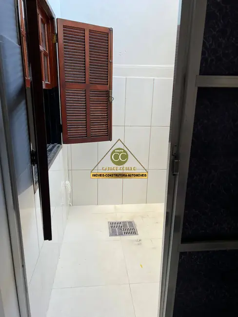 Foto 8 de Apartamento à venda em Jardim Peró, Cabo Frio - RJ