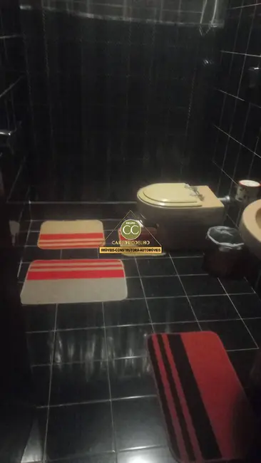 Foto 8 de Casa à venda em Cabo Frio - RJ