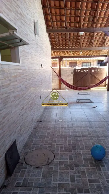 Casa à venda em Cabo Frio - RJ - imagem 2 Foto 2 de Casa à venda em Cabo Frio - RJ