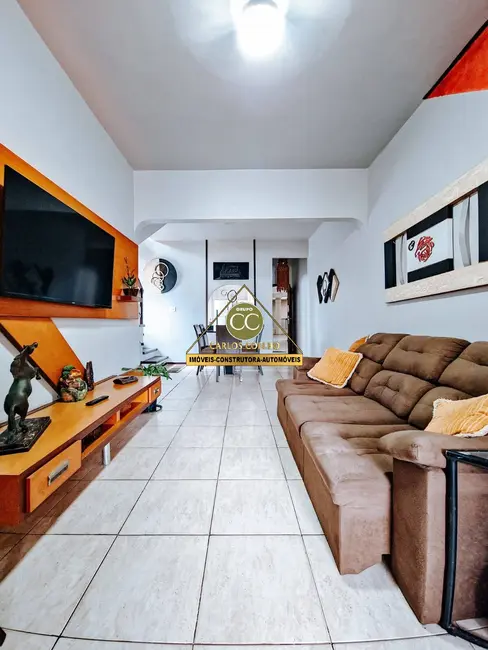 Casa à venda, 200m2 em Centro, Cabo Frio - RJ - imagem 6 Foto 6 de Casa à venda, 200m2 em Centro, Cabo Frio - RJ