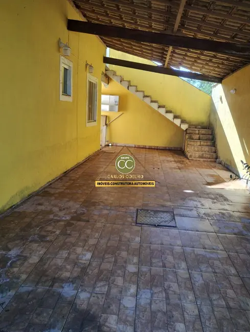 Casa à venda em Cabo Frio - RJ - imagem 2 Foto 2 de Casa à venda em Cabo Frio - RJ