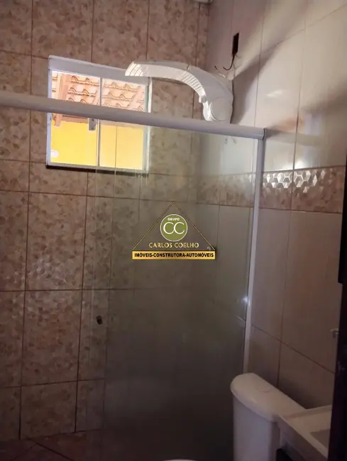 Casa à venda em Cabo Frio - RJ - imagem 8 Foto 8 de Casa à venda em Cabo Frio - RJ