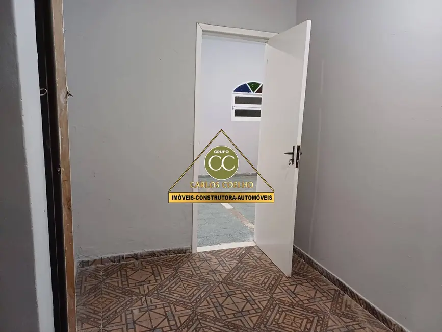 Foto 3 de Casa à venda em Jardim Peró, Cabo Frio - RJ