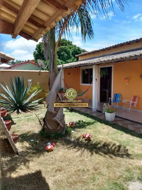 Foto 10 de Casa à venda em Araruama - RJ