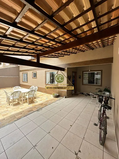 Foto 1 de Casa à venda em Cabo Frio - RJ