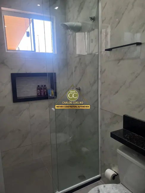 Casa com 3 quartos à venda em Jardim Flamboyant, Cabo Frio - RJ - imagem 5 Foto 5 de Casa com 3 quartos à venda em Jardim Flamboyant, Cabo Frio - RJ