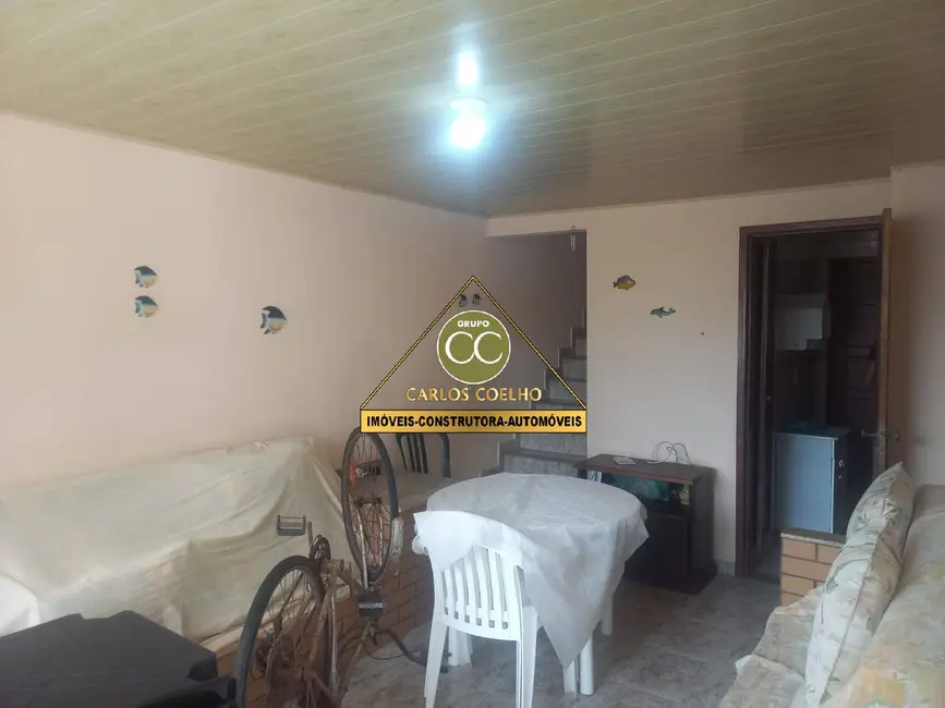 Foto 4 de Casa com 3 quartos à venda em Cabo Frio - RJ