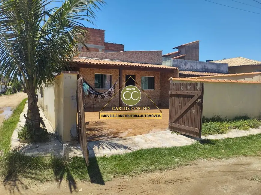 Casa com 2 quartos à venda em Cabo Frio - RJ - imagem 1 Foto 1 de Casa com 2 quartos à venda em Cabo Frio - RJ