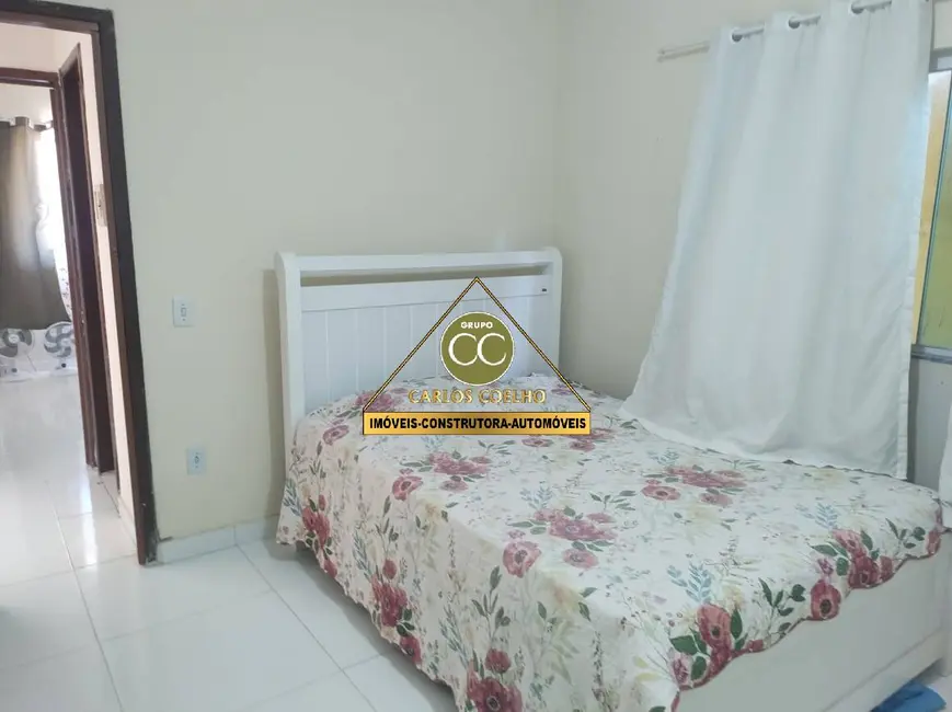 Casa com 2 quartos à venda em Cabo Frio - RJ - imagem 5 Foto 5 de Casa com 2 quartos à venda em Cabo Frio - RJ