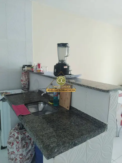 Casa com 2 quartos à venda em Cabo Frio - RJ - imagem 9 Foto 9 de Casa com 2 quartos à venda em Cabo Frio - RJ