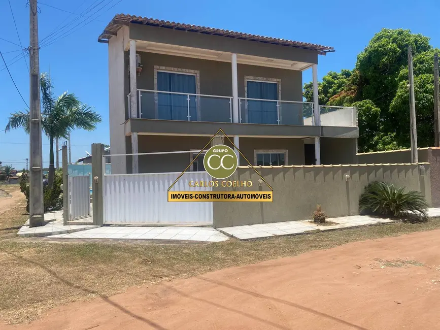 Foto 1 de Casa com 4 quartos à venda em Cabo Frio - RJ