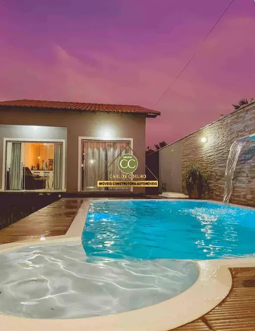 Foto 1 de Casa com 2 quartos à venda, 175m2 em Cabo Frio - RJ