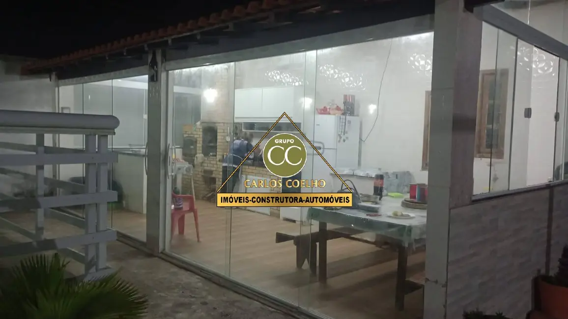 Foto 3 de Casa com 4 quartos à venda, 540m2 em Cabo Frio - RJ