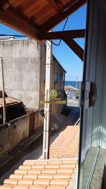 Foto 2 de Casa com 2 quartos à venda em Cabo Frio - RJ