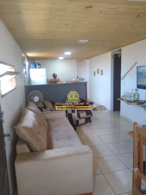 Foto 2 de Casa com 2 quartos à venda em Cabo Frio - RJ