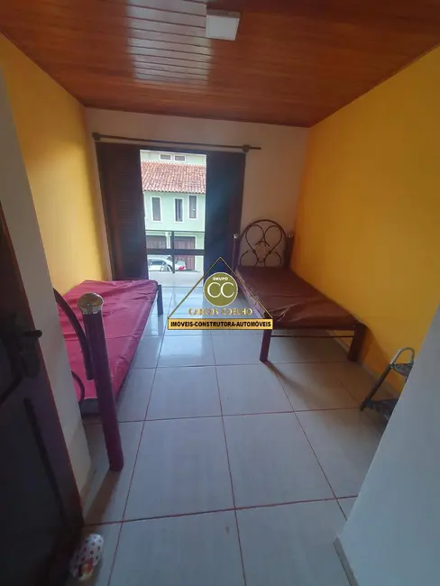 Foto 2 de Casa com 3 quartos à venda em Ogiva, Cabo Frio - RJ