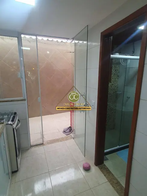 Casa com 3 quartos à venda em Ogiva, Cabo Frio - RJ - imagem 4 Foto 4 de Casa com 3 quartos à venda em Ogiva, Cabo Frio - RJ