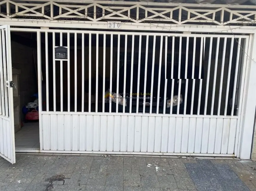 Foto 3 de Casa com 4 quartos à venda, 160m2 em Jardim Maringá, São Paulo - SP