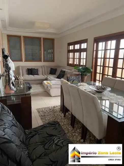 Foto 1 de Sobrado com 4 quartos à venda, 250m2 em Chácara Mafalda, São Paulo - SP