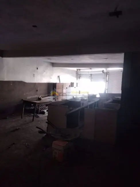 Foto 4 de Loja à venda e para alugar, 360m2 em Parque Maria Luiza, São Paulo - SP