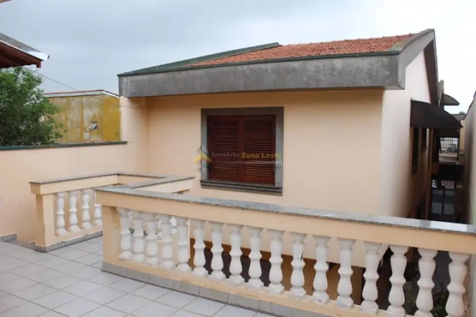 Sobrado com 3 quartos à venda, 235m2 em Vila Ré, São Paulo - SP - imagem 4 Foto 4 de Sobrado com 3 quartos à venda, 235m2 em Vila Ré, São Paulo - SP