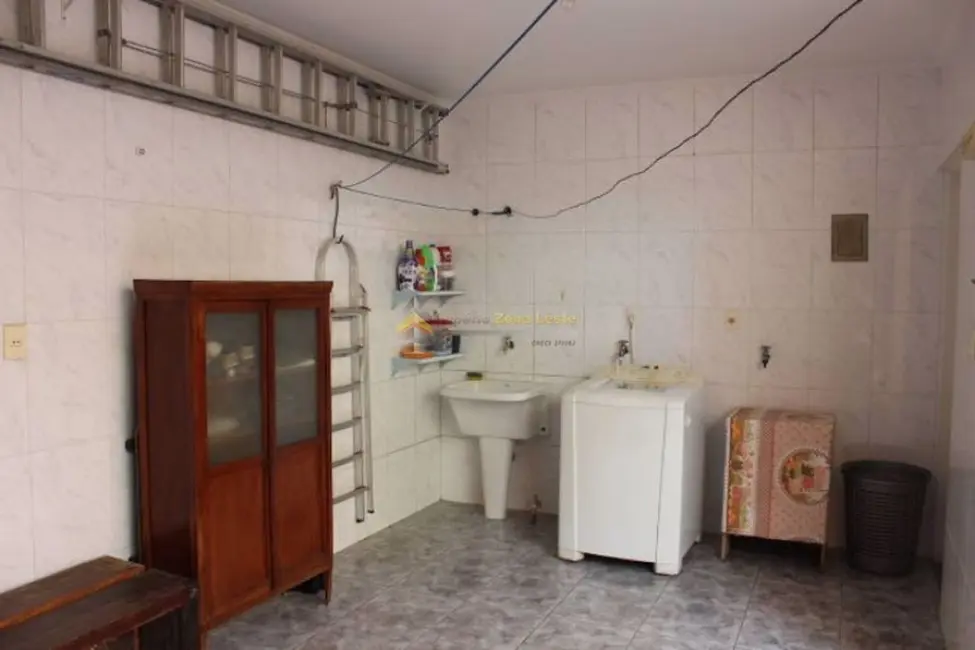 Sobrado com 3 quartos à venda, 235m2 em Vila Ré, São Paulo - SP - imagem 8 Foto 8 de Sobrado com 3 quartos à venda, 235m2 em Vila Ré, São Paulo - SP