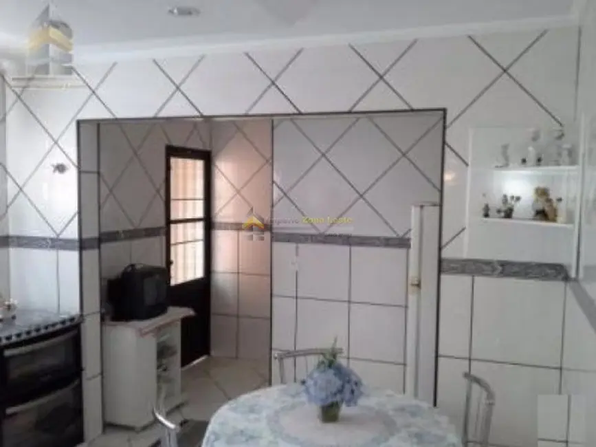 Foto 6 de Sobrado com 3 quartos à venda, 220m2 em Vila Formosa, São Paulo - SP