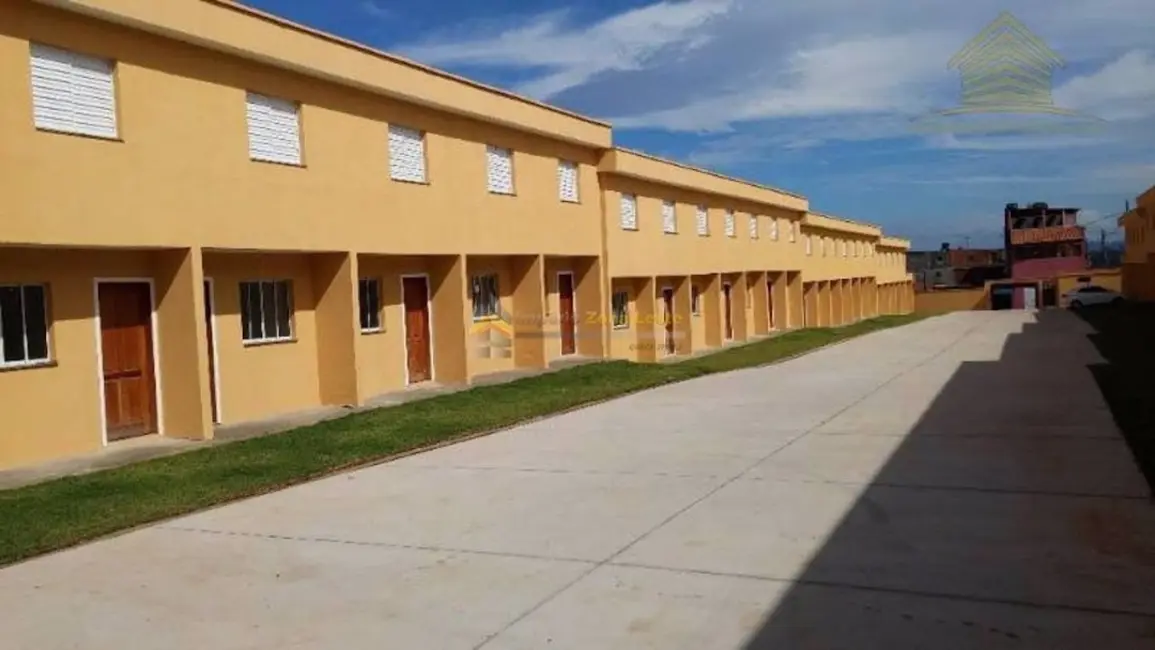 Foto 1 de Casa com 2 quartos à venda, 60m2 em Jardim das Oliveiras, São Paulo - SP