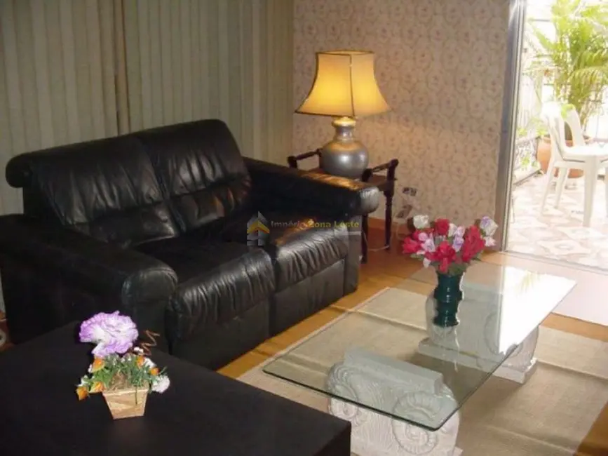 Foto 9 de Sobrado com 4 quartos para alugar, 298m2 em Tatuapé, São Paulo - SP