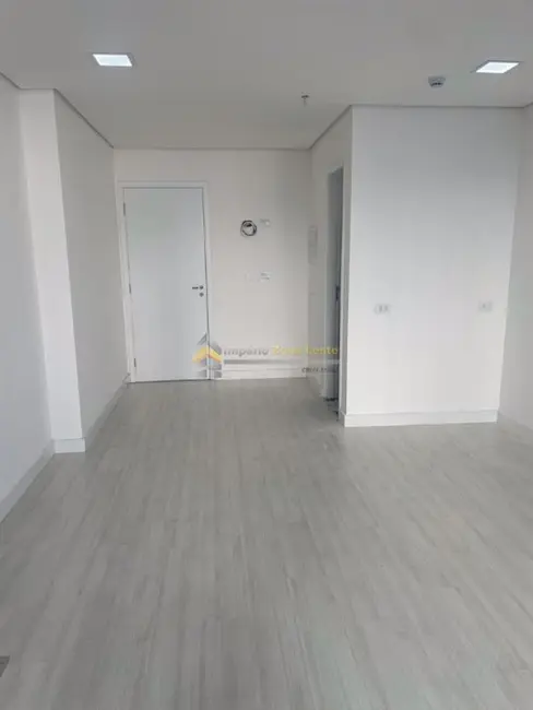 Foto 5 de Sala Comercial para alugar, 28m2 em Vila Moreira, Guarulhos - SP